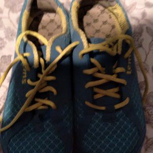 Womens Shoes